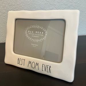 Brand new Rae Dunn 5x7 picture frame Best Mom Ever